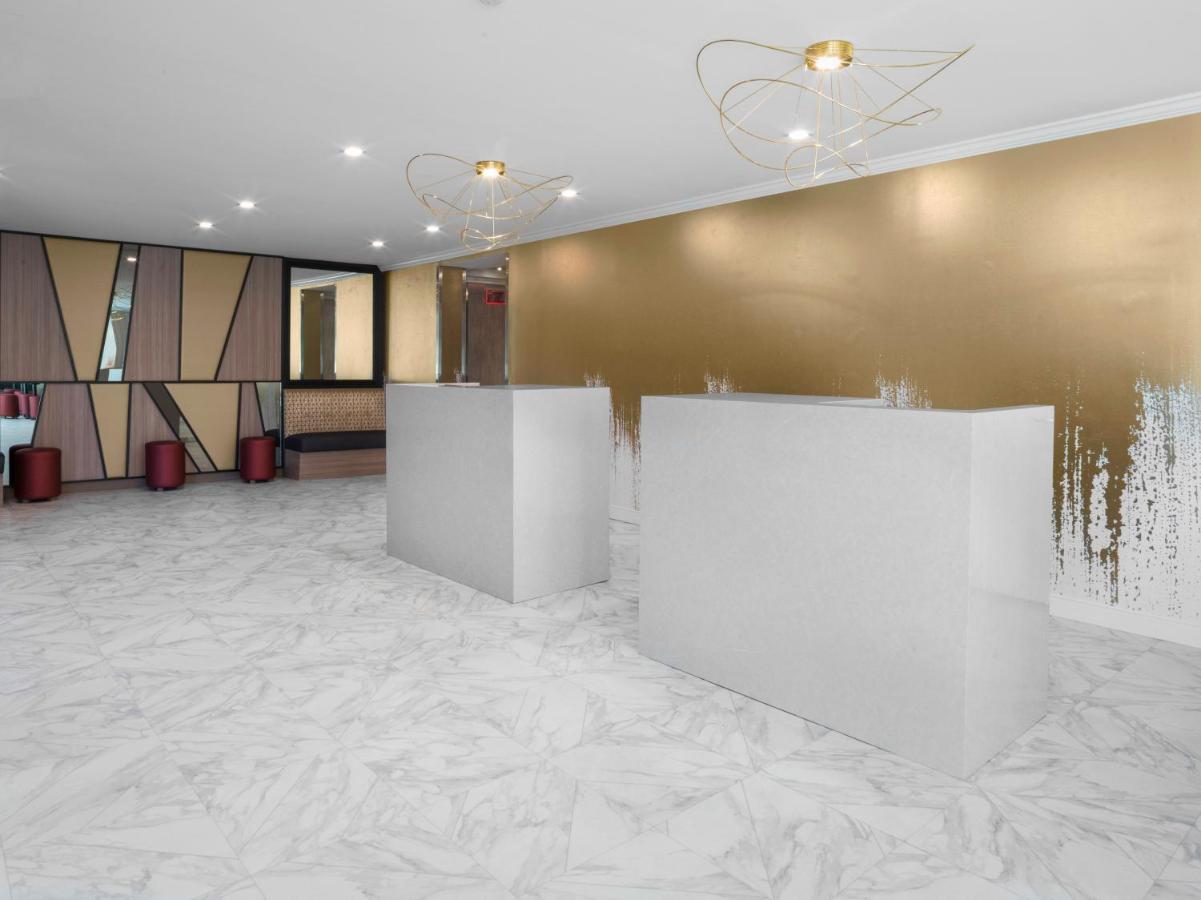 Voco Niagara Falls - The Cadence By Ihg Eksteriør billede The lobby of the hotel